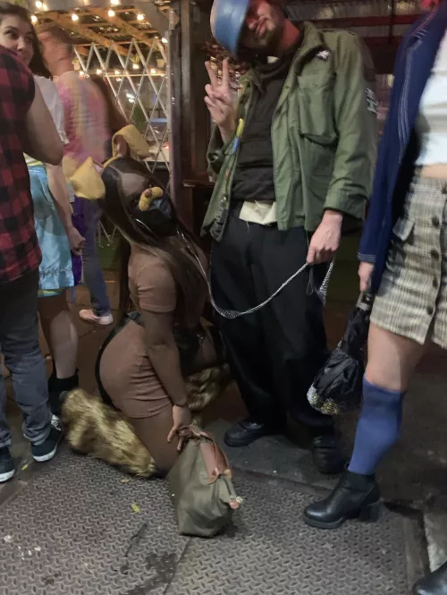 Sissy Halloween 👅