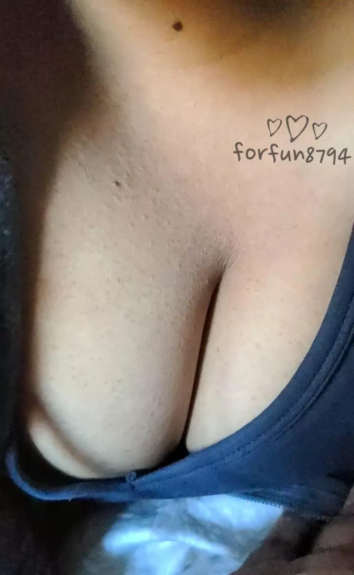 Teasing me while working..