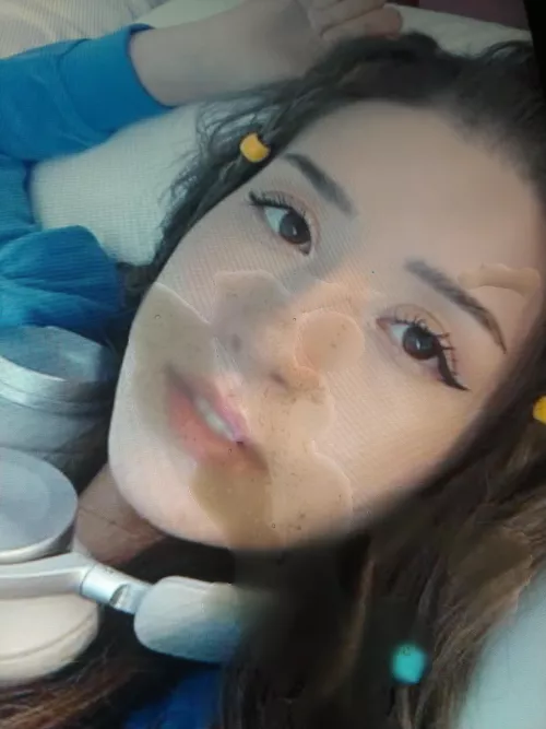 Time to release the load. Send yoyr requests. i'l cum on the hottest one