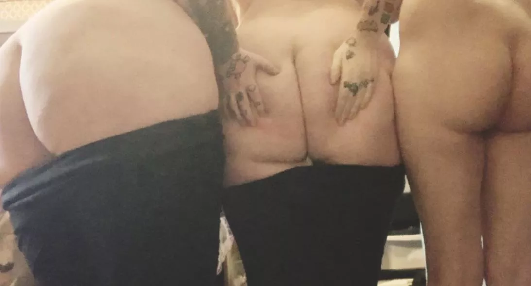 whoever said 3s a crowd, i disagree 😈