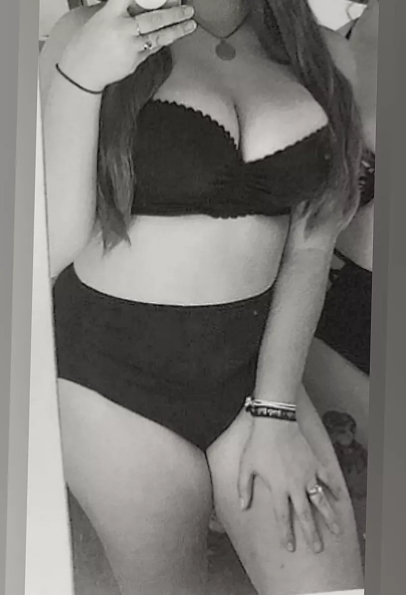 worthy of a tribute? 🍆👀 I wanna see it 😋