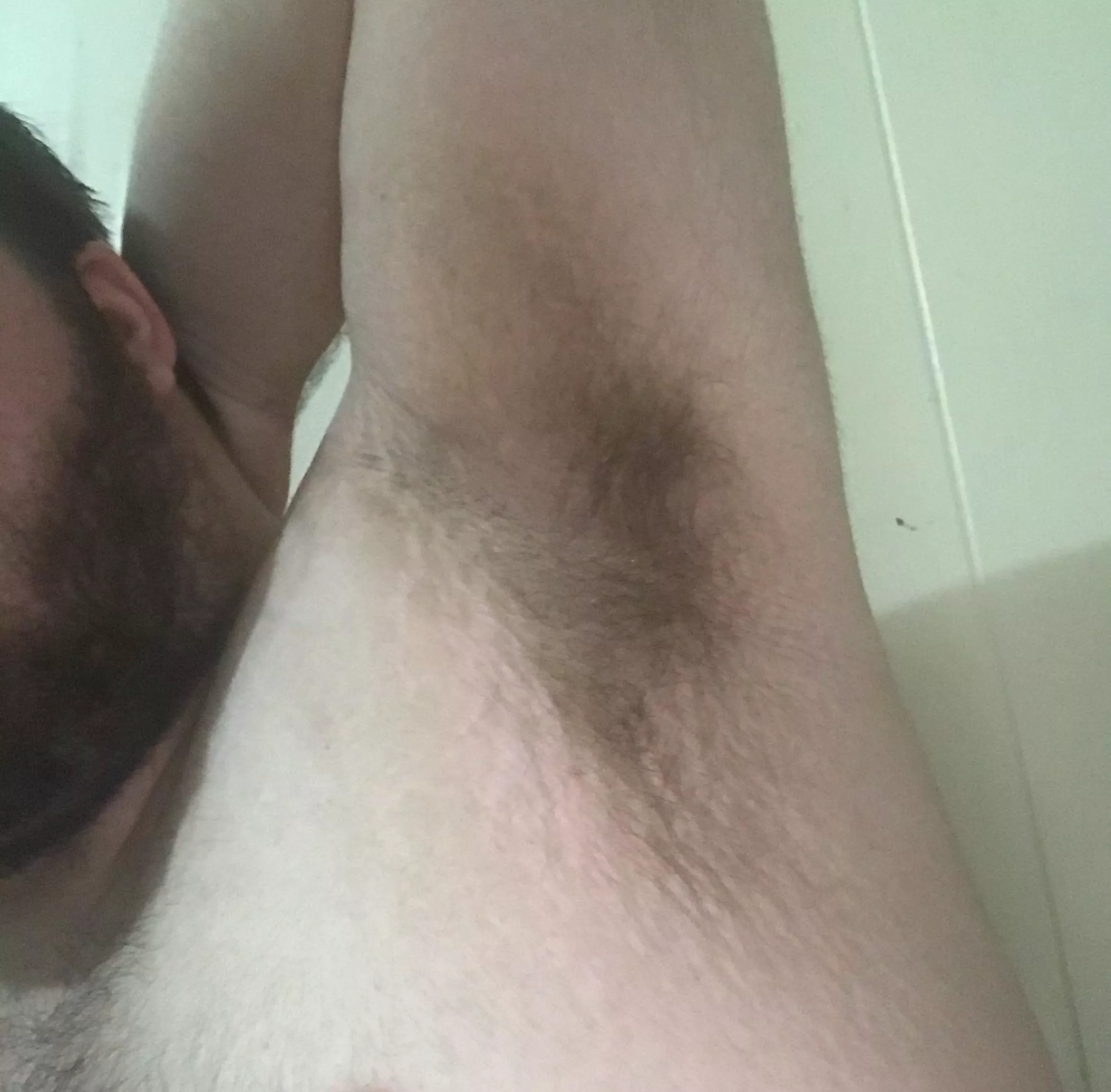 20 m dm me if you like and are around my age