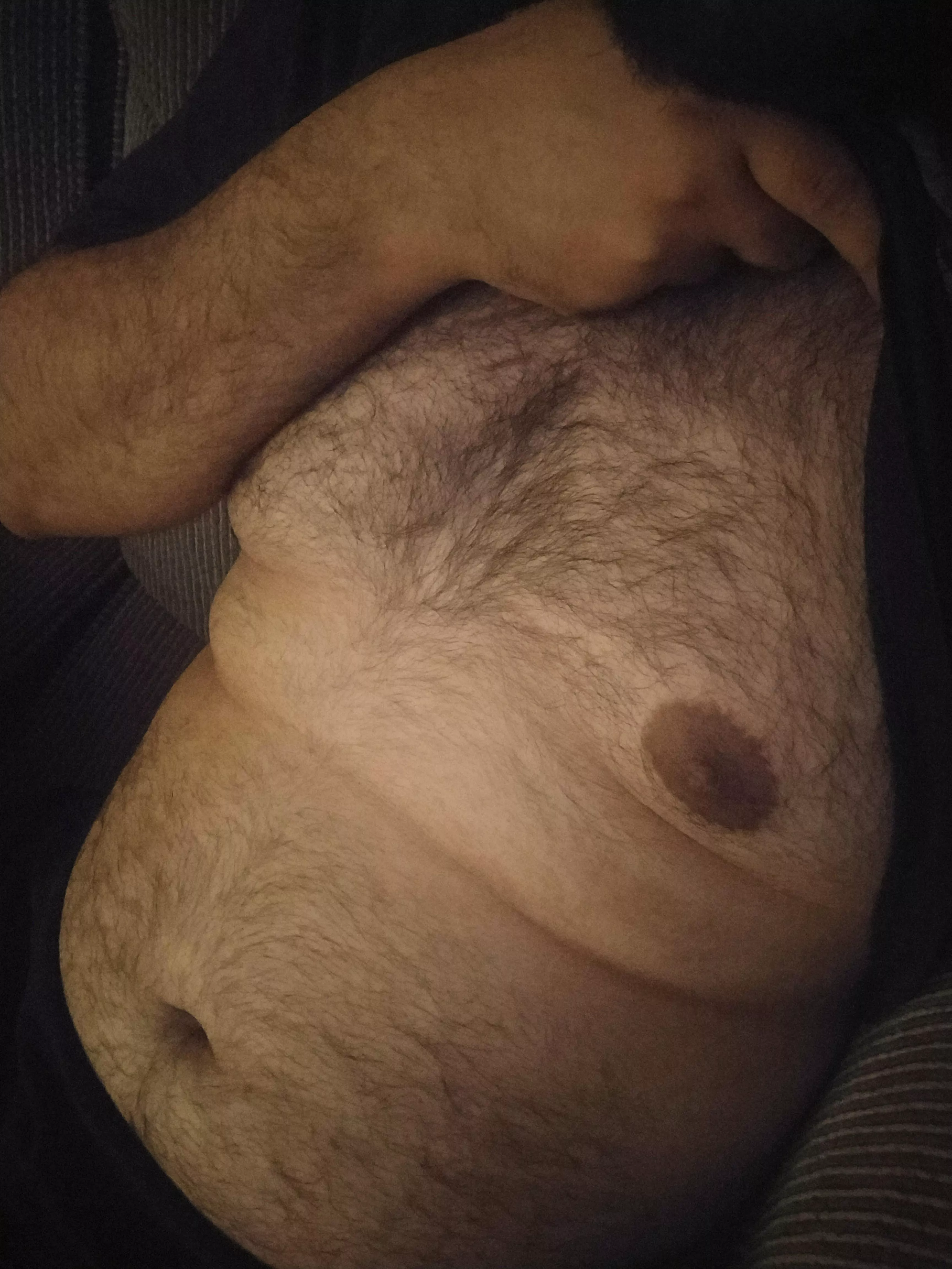 25m bi guy wanting to explore