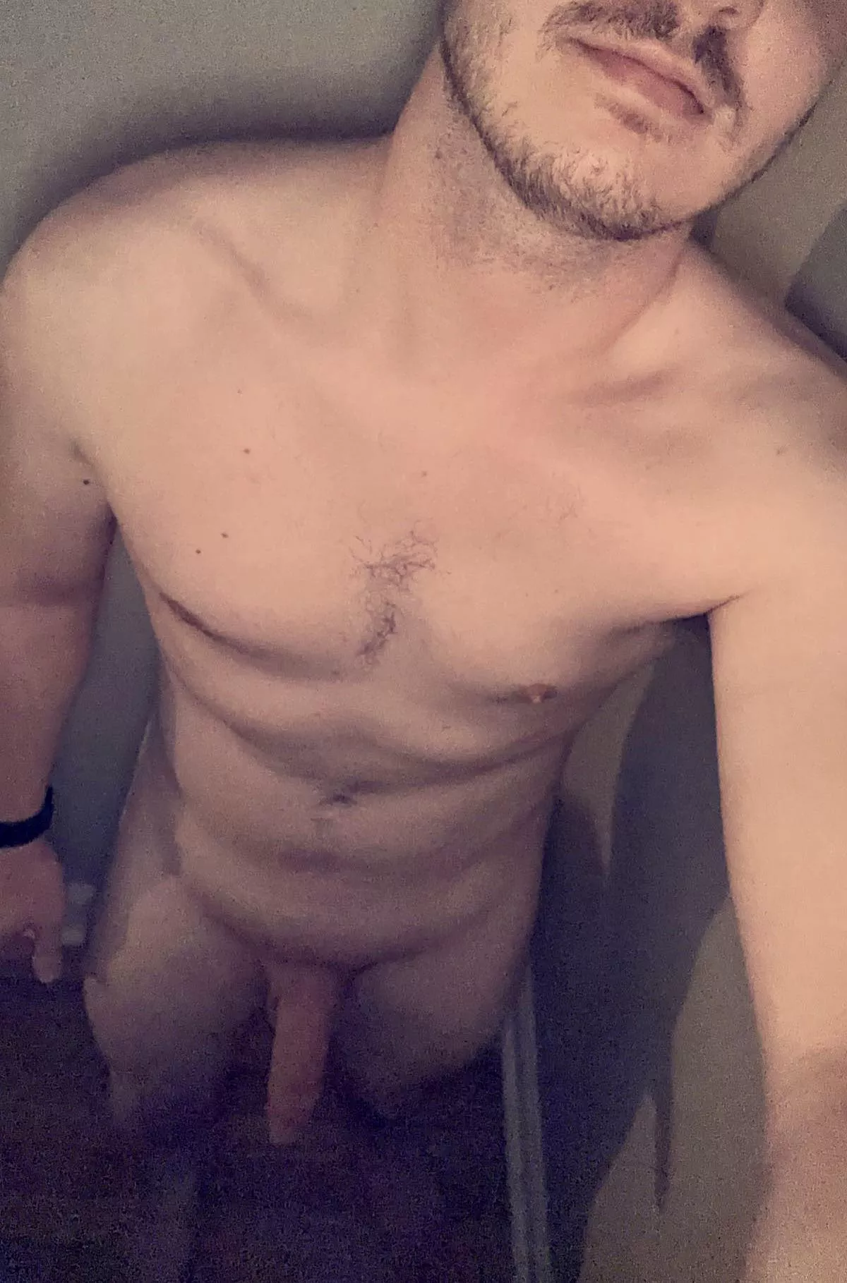 [27] Wish I had a hung big bro