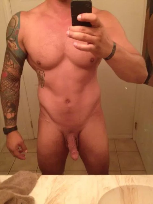 35(m), 6’5”, firefighter