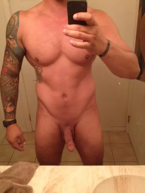 35(m), 6’5”, firefighter