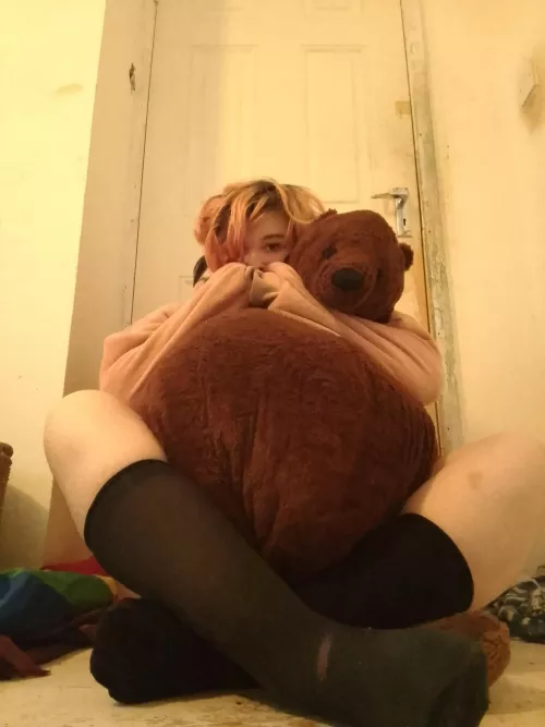 a cozy lil femboy ( and his skoggy ! )