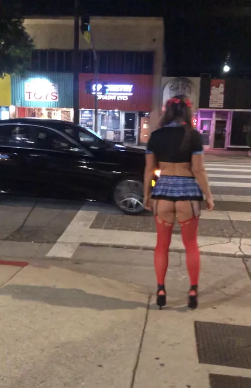 Beep beep, enjoy the modest clothing.