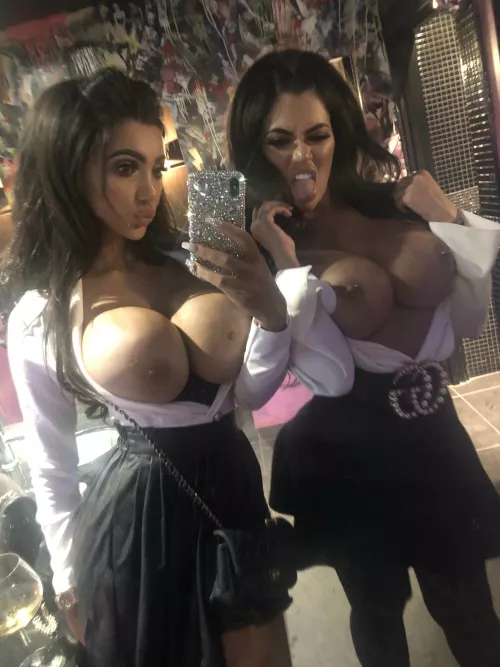 BFFs Bimbo Fuckdolls Clubbing
