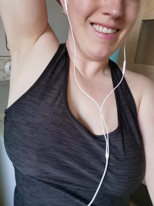 Braless workouts are better for mobility