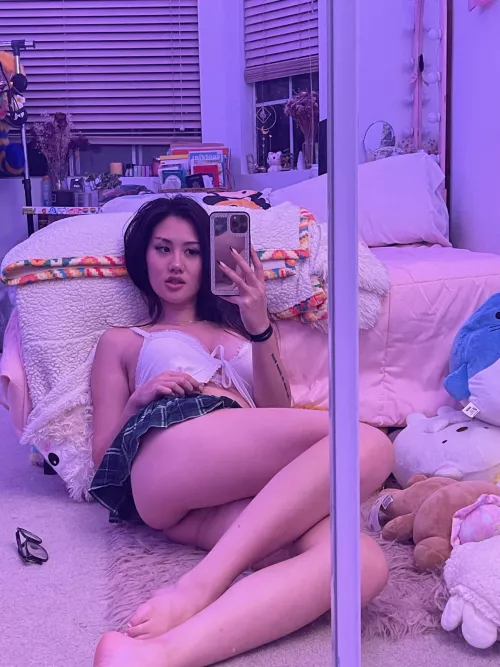 do u like small petite viet girls?🥺<33
