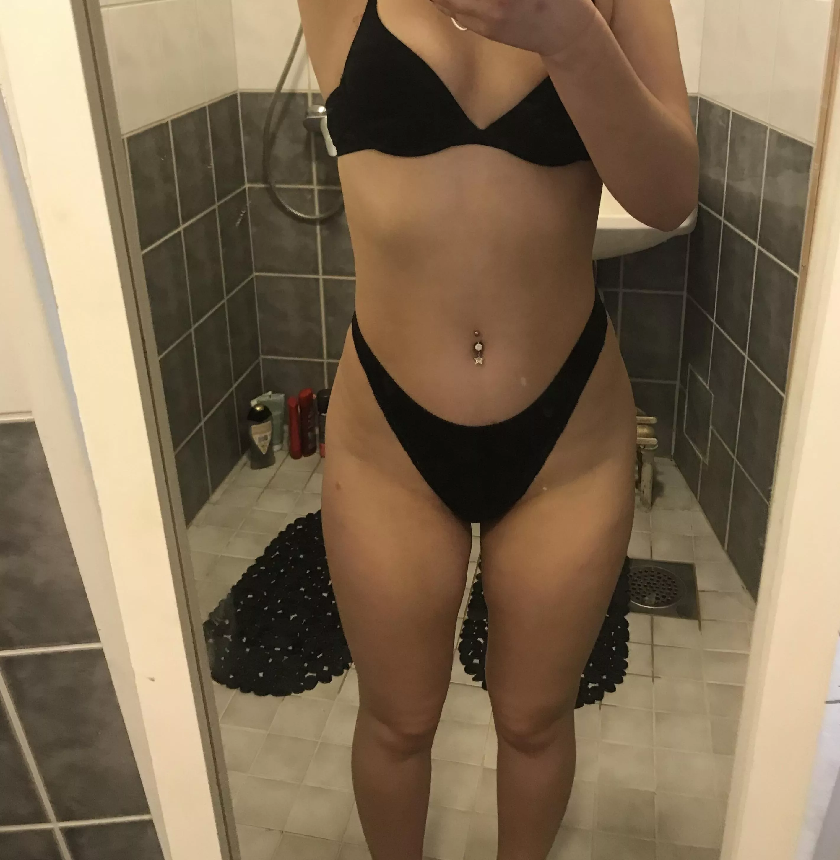 [F] i’m your new internet gf <3