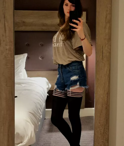 First time without makeup 🙈 Do I still pass?