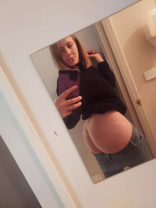 happy hump day to my ass lovers