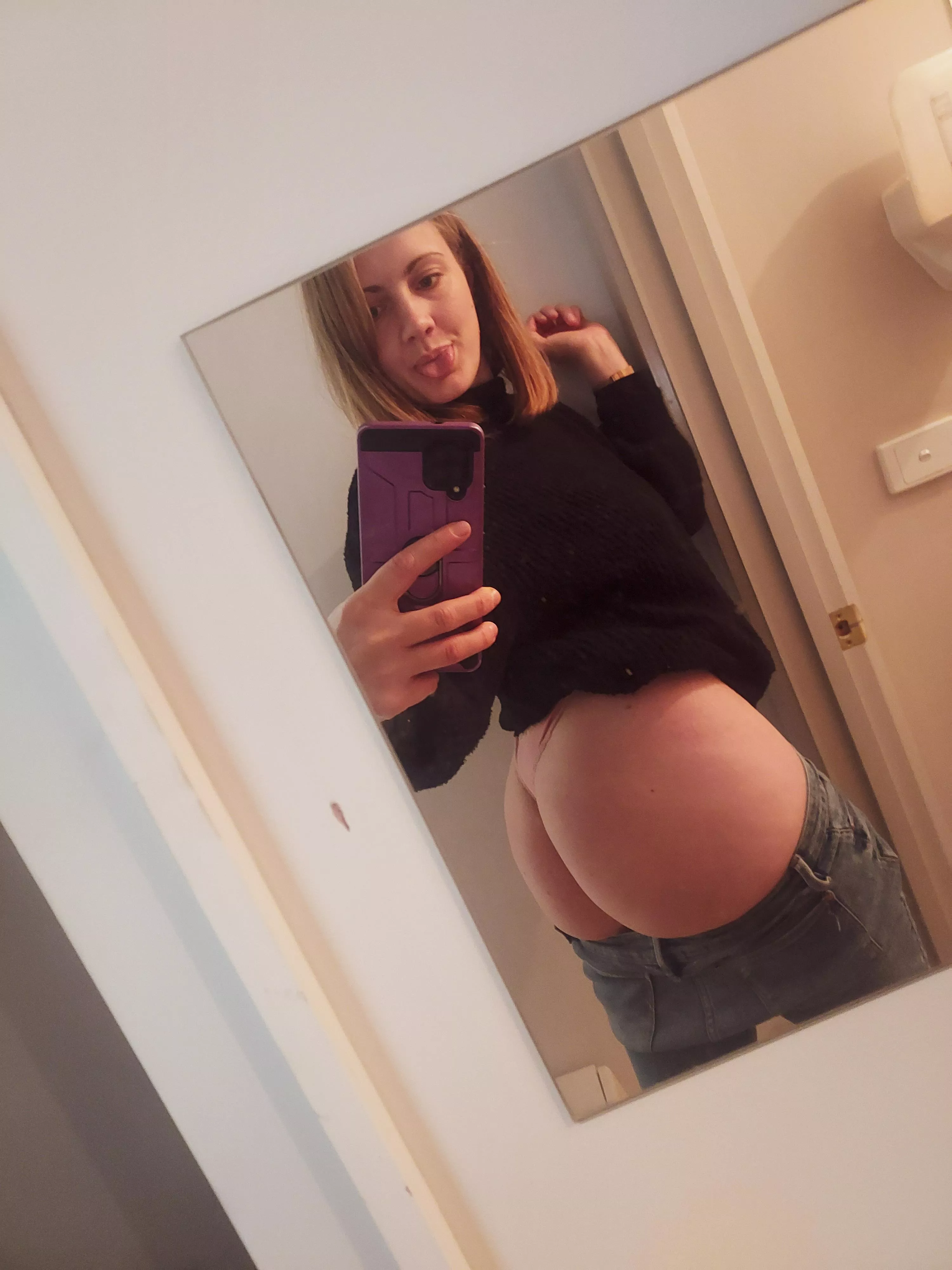 happy hump day to my ass lovers