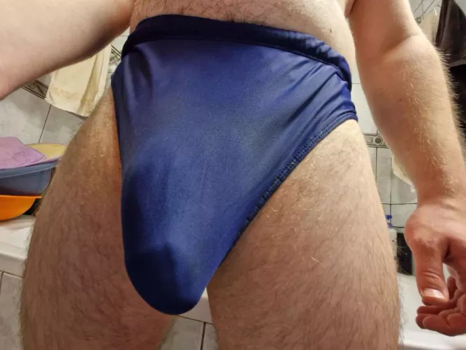 Hi, massive mf here, nobody beat me yet, who want to try today?