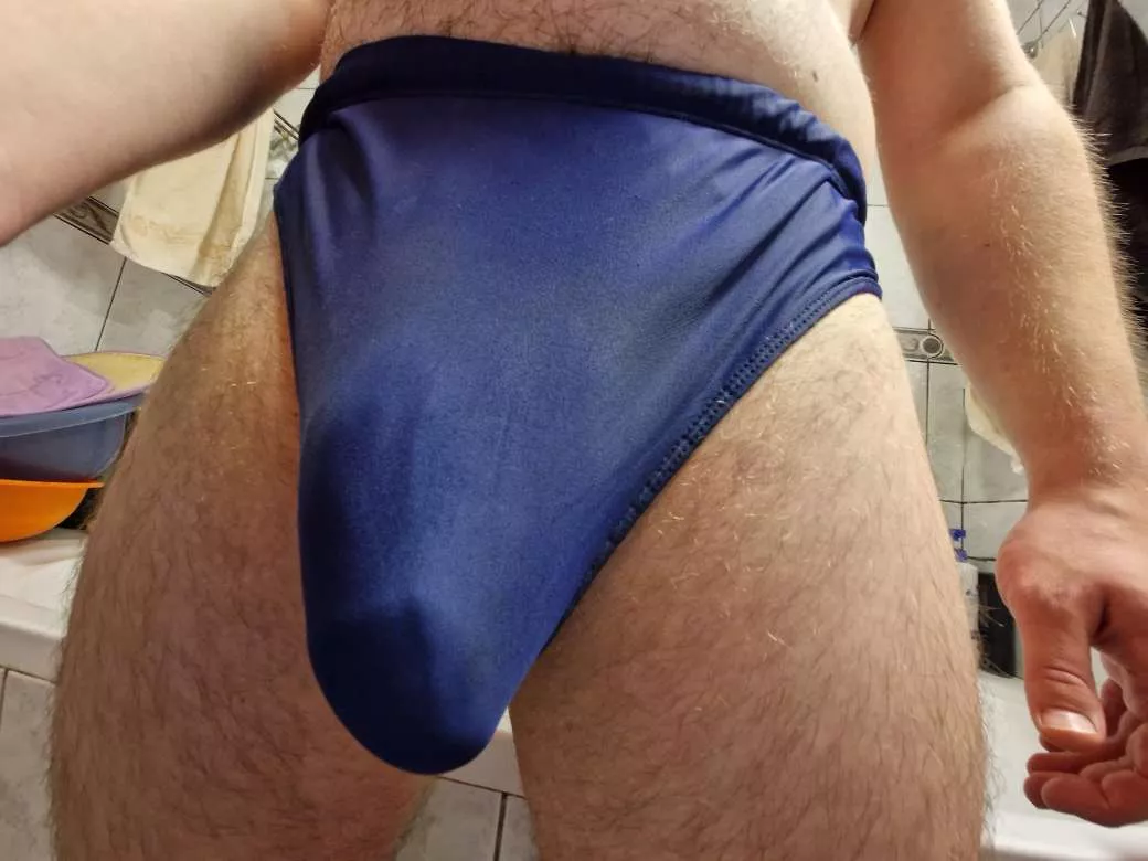 Hi, massive mf here, nobody beat me yet, who want to try today?