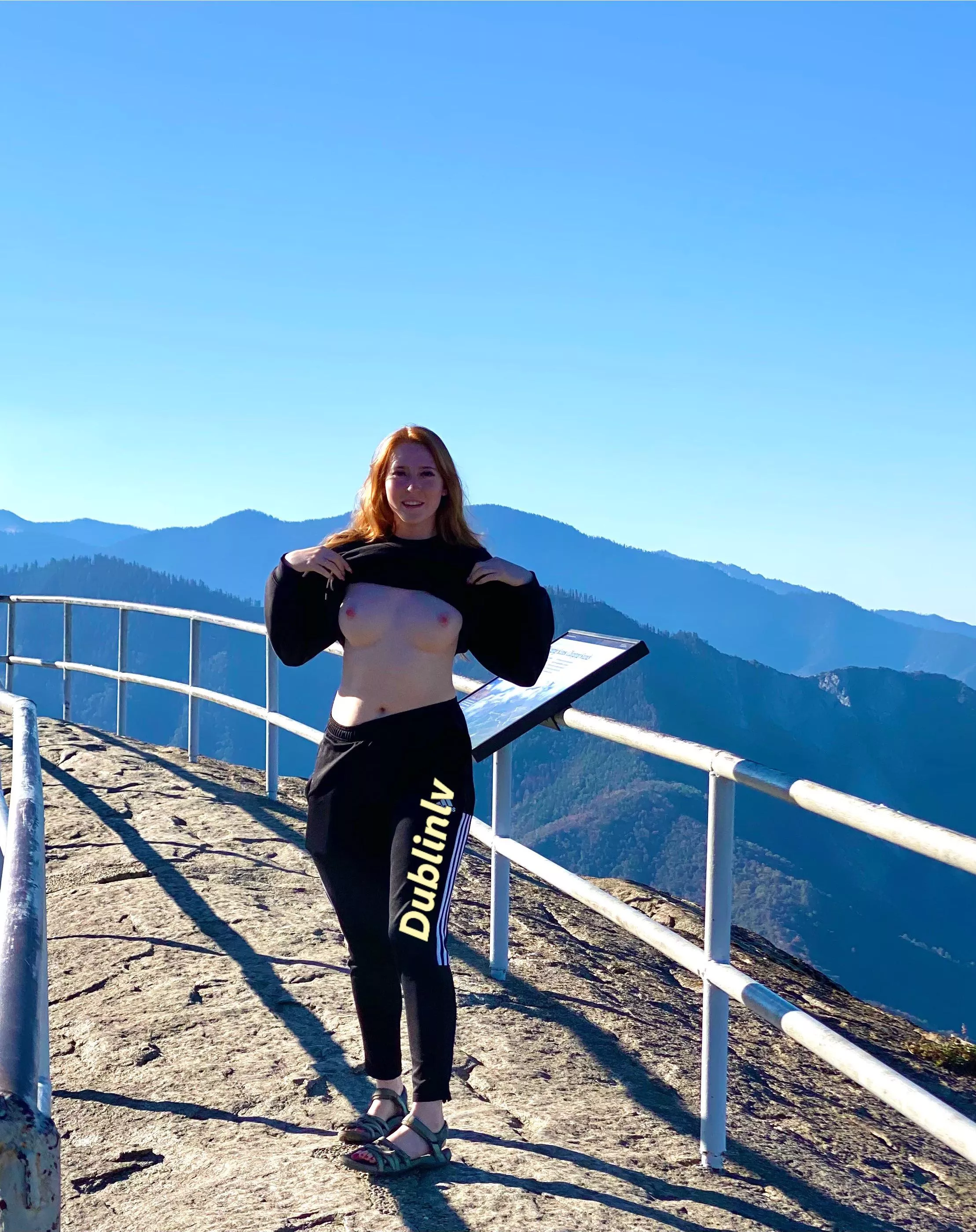 Hiked a mountain just to flash you here🏔