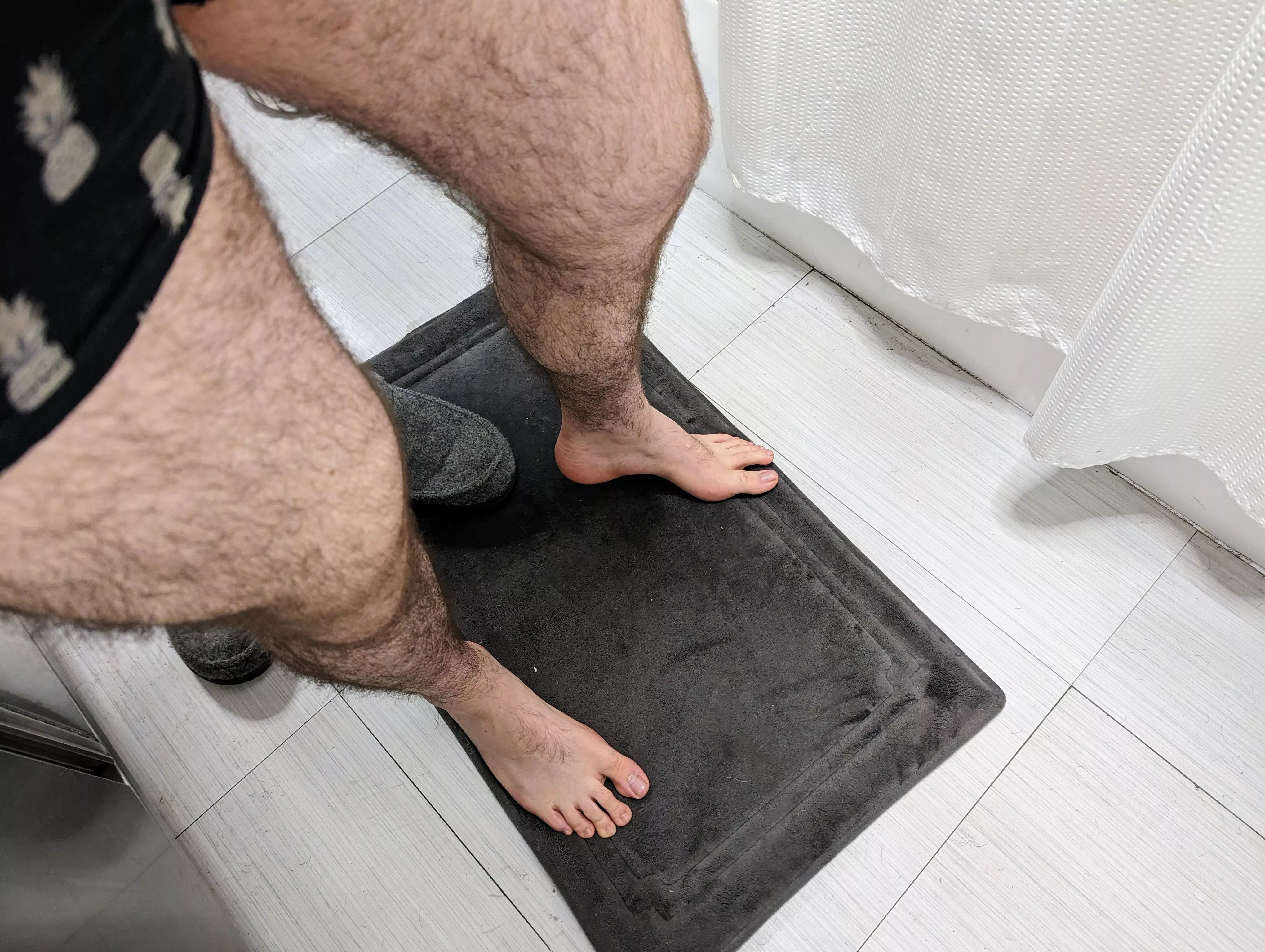 I heard you like hairy legs with your feet
