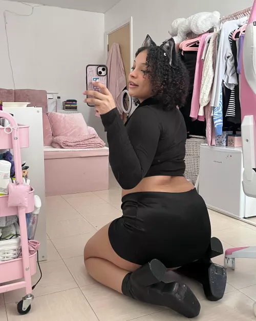 I might meow for you if you use me like a good girl I am