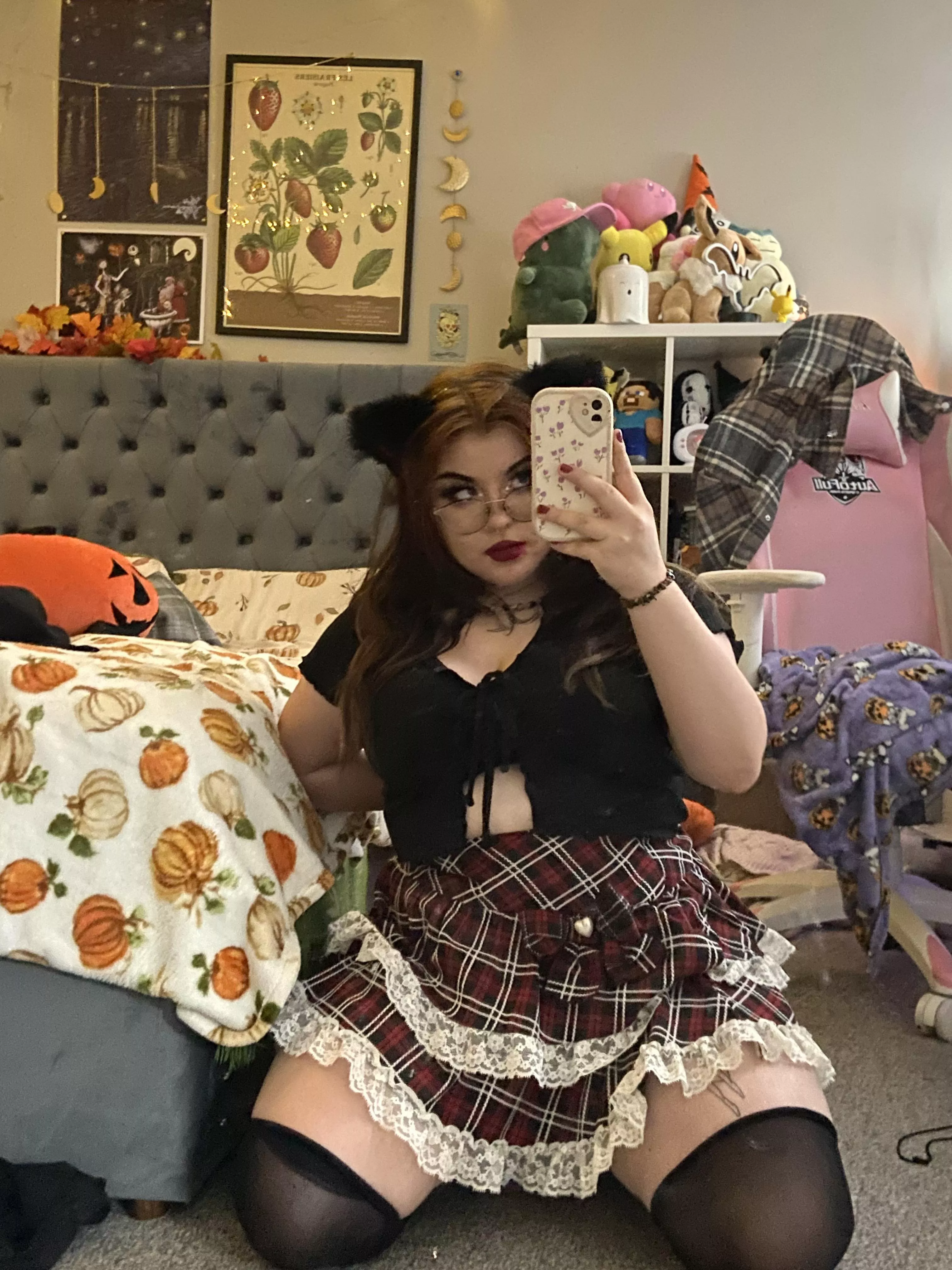 i think this outfit would look better on the floor, don’t you?