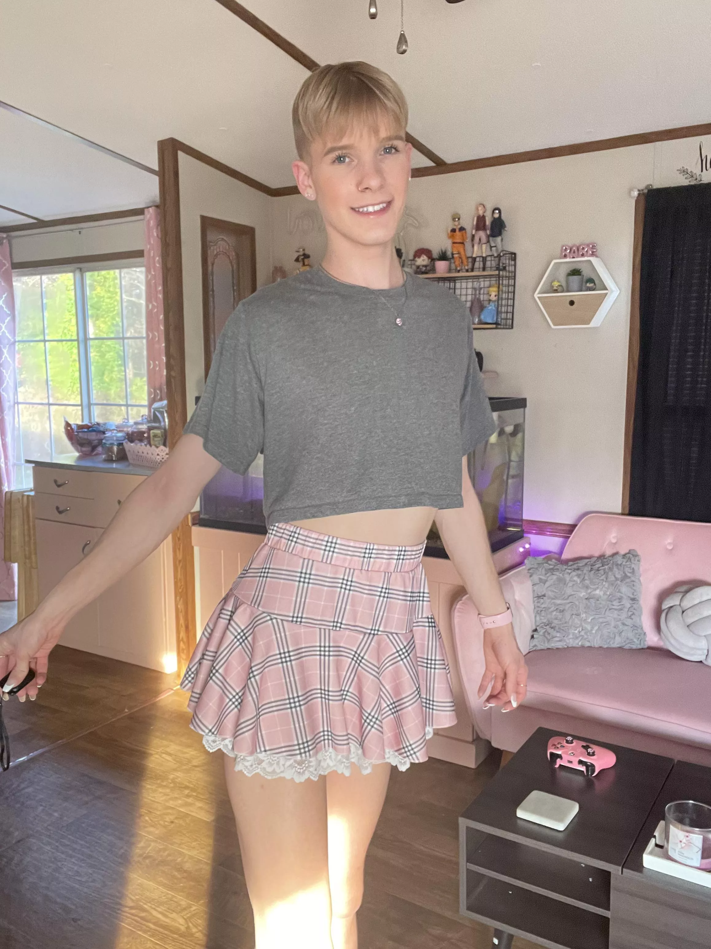 i’m home from work ✨