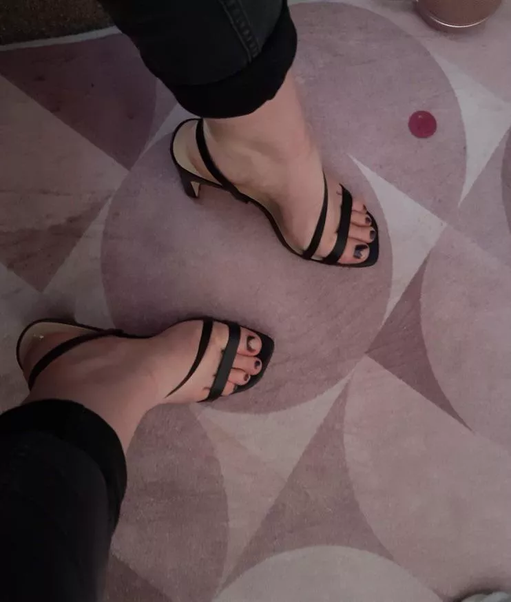 just a girl with small feet