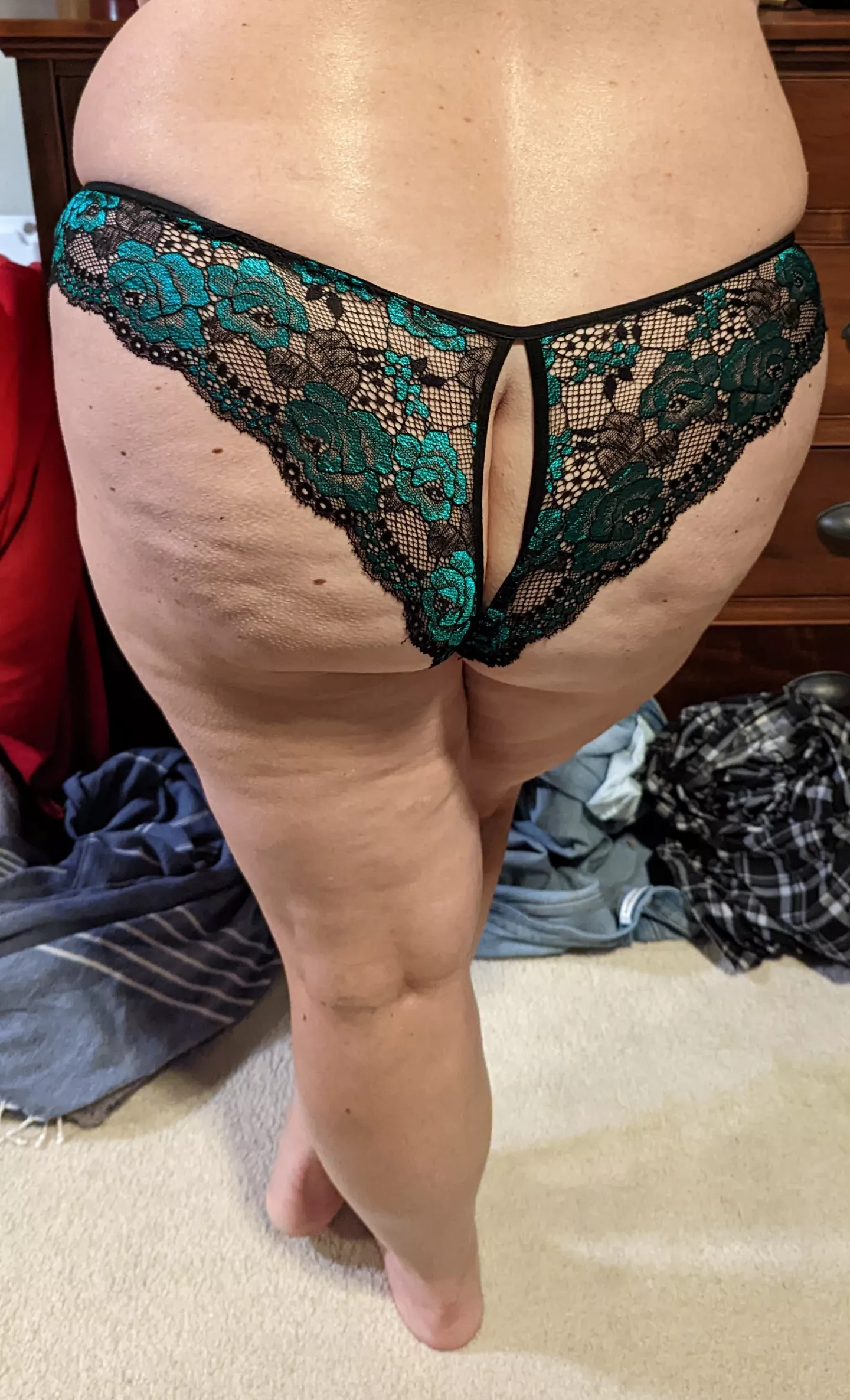 just a little hump day fun 💋