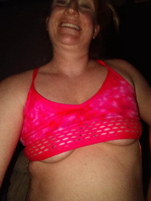 Late night underboob