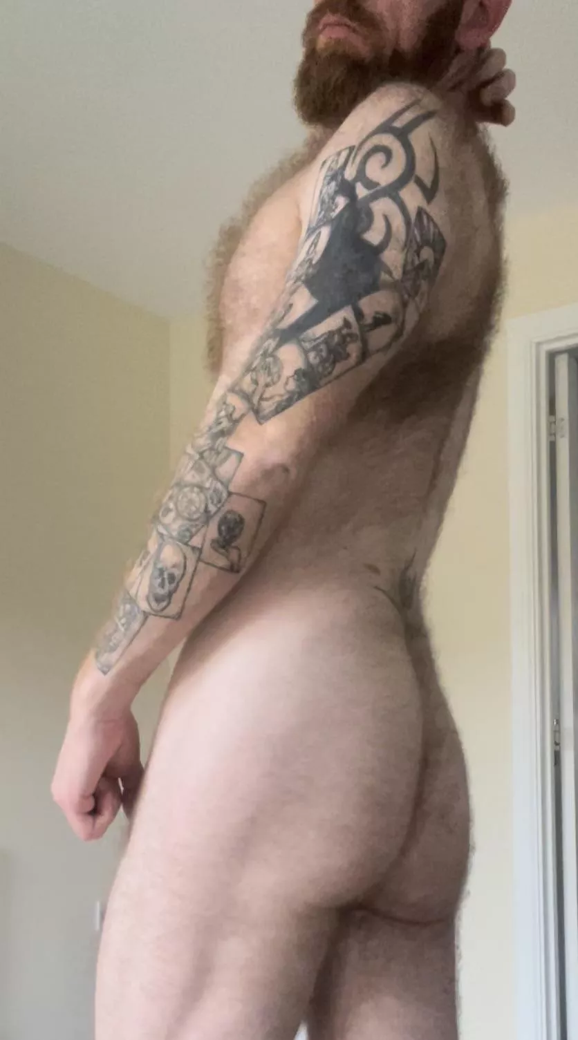 My hairy butt 😜😜