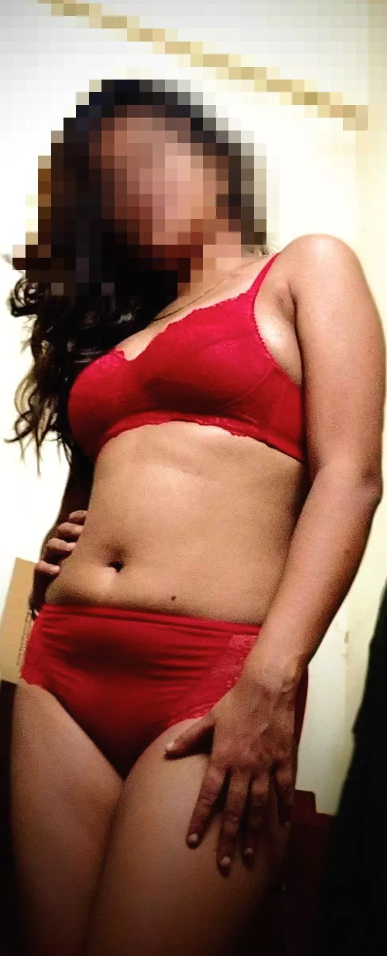 My husband should watch me getting used by strangers.