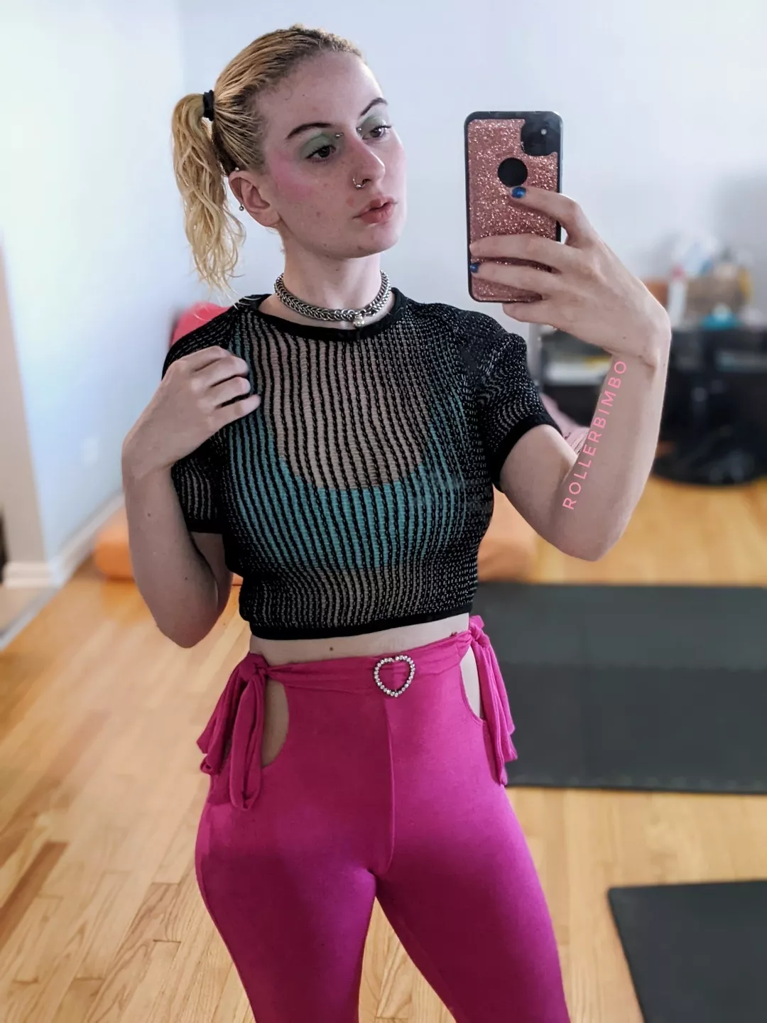 pink leggings are the best