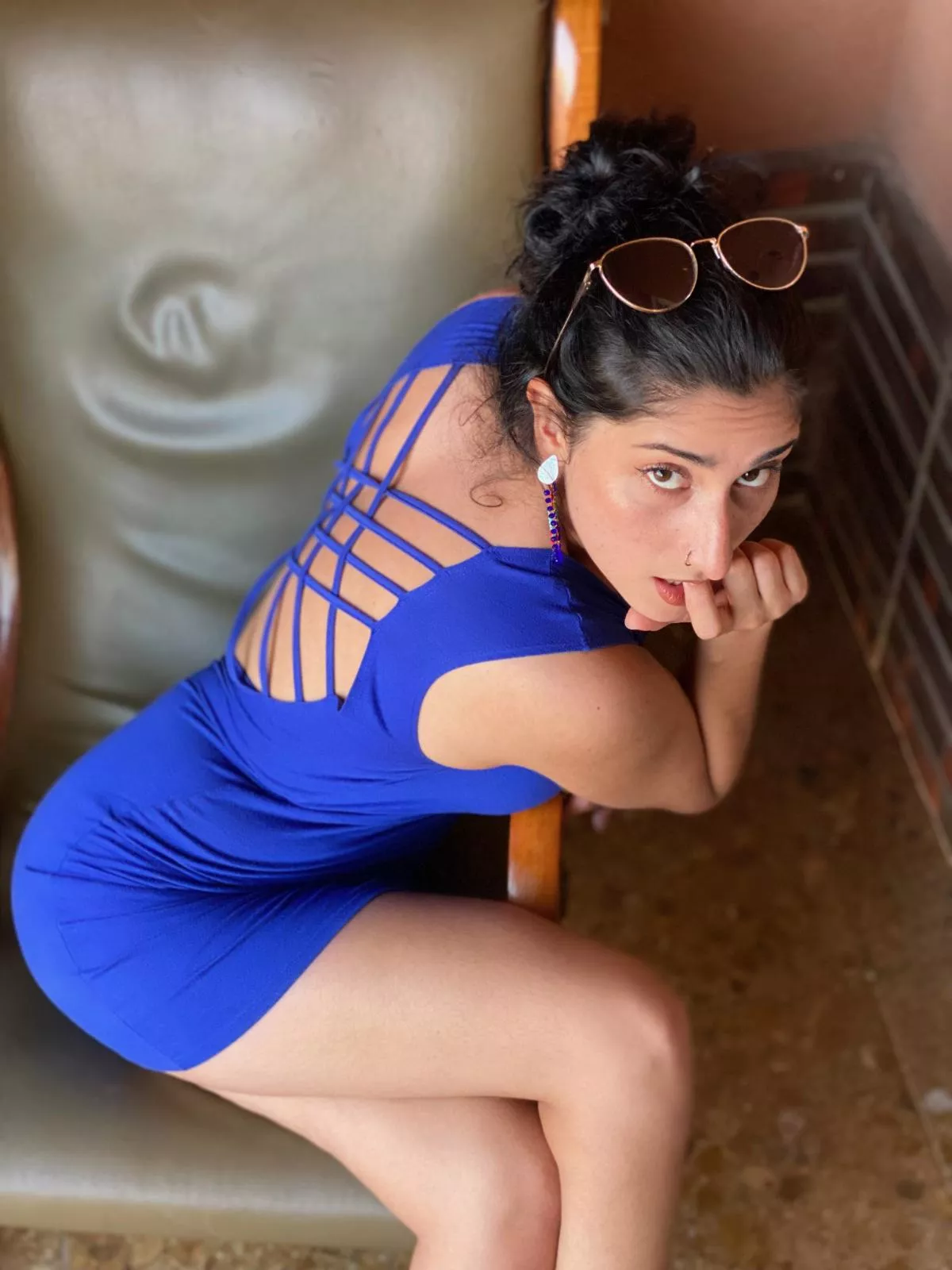 Please make me cum ;)