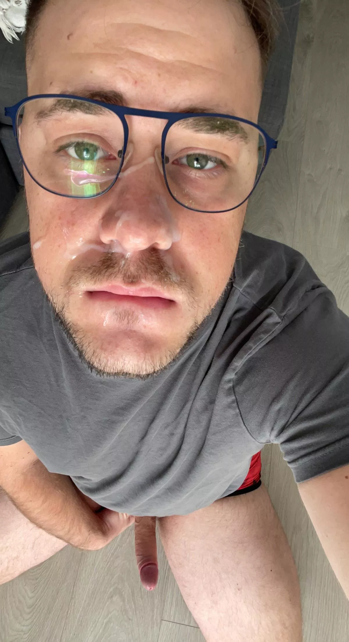 Someones else want to enjoy my face?