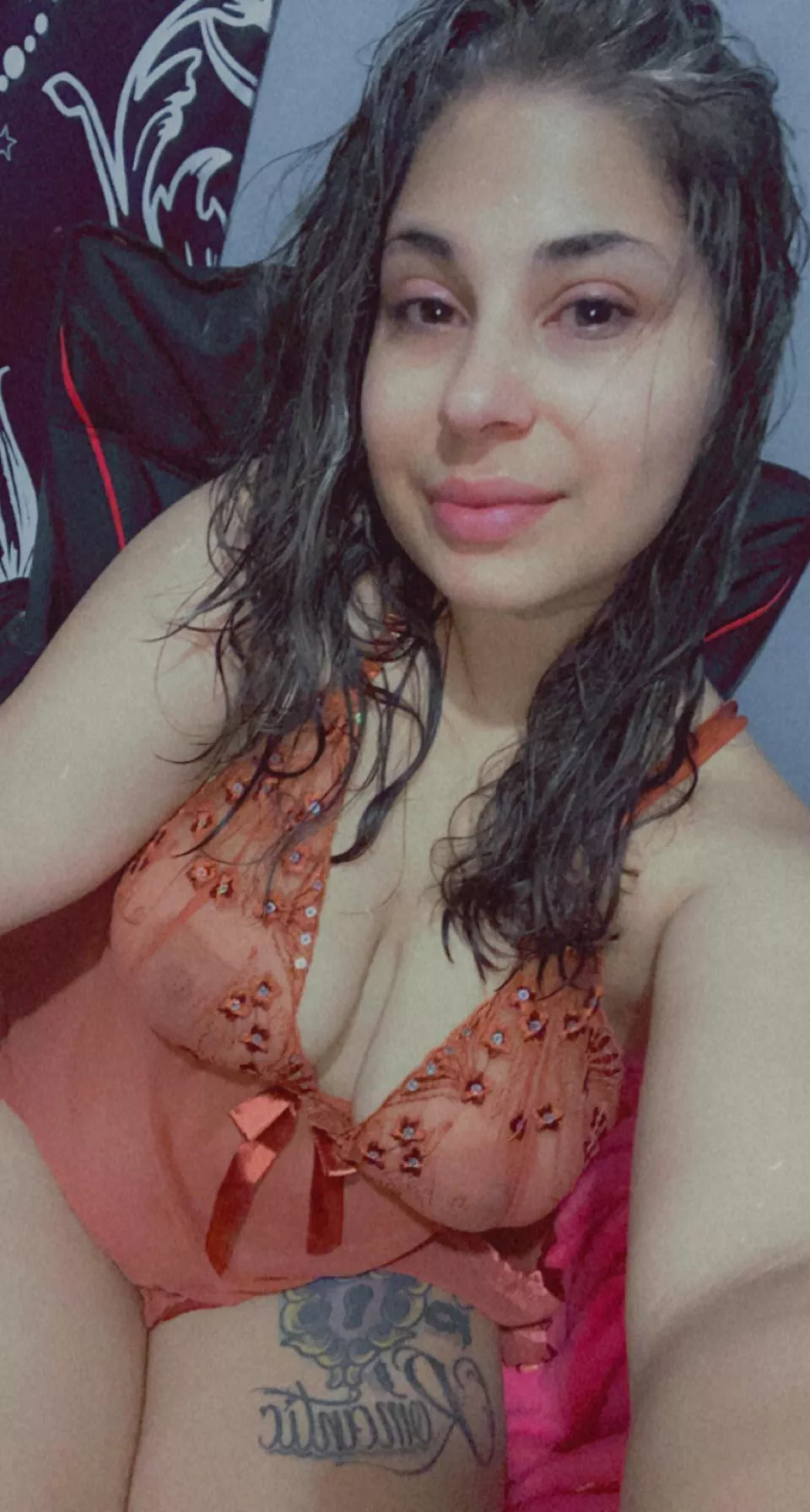 Somewhere my areolas can be appreciated