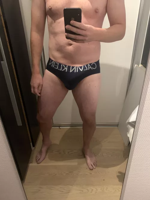 Starting to enjoy briefs more and more ;-)