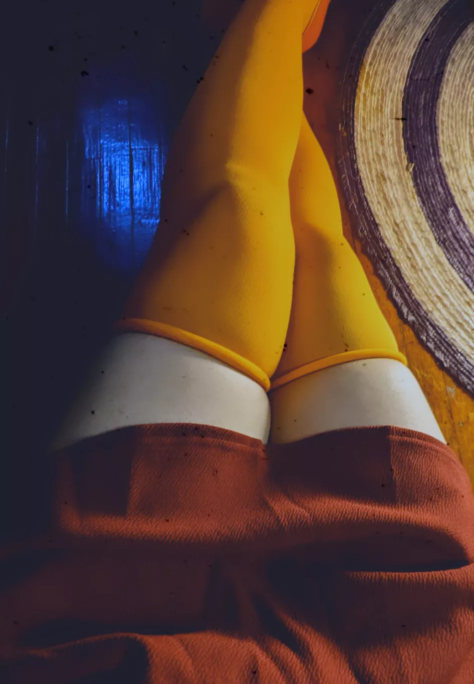 thick thighs problems