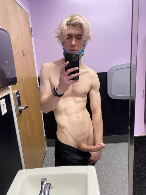 Throwback photo, missing the blonde. What do you think?