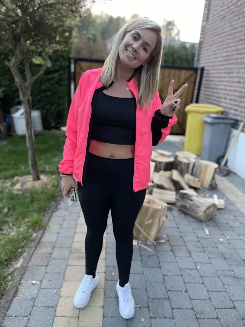 Trading 33yo wife for young ones