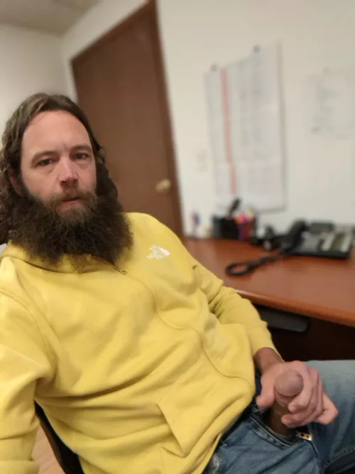 Want to get under my desk.