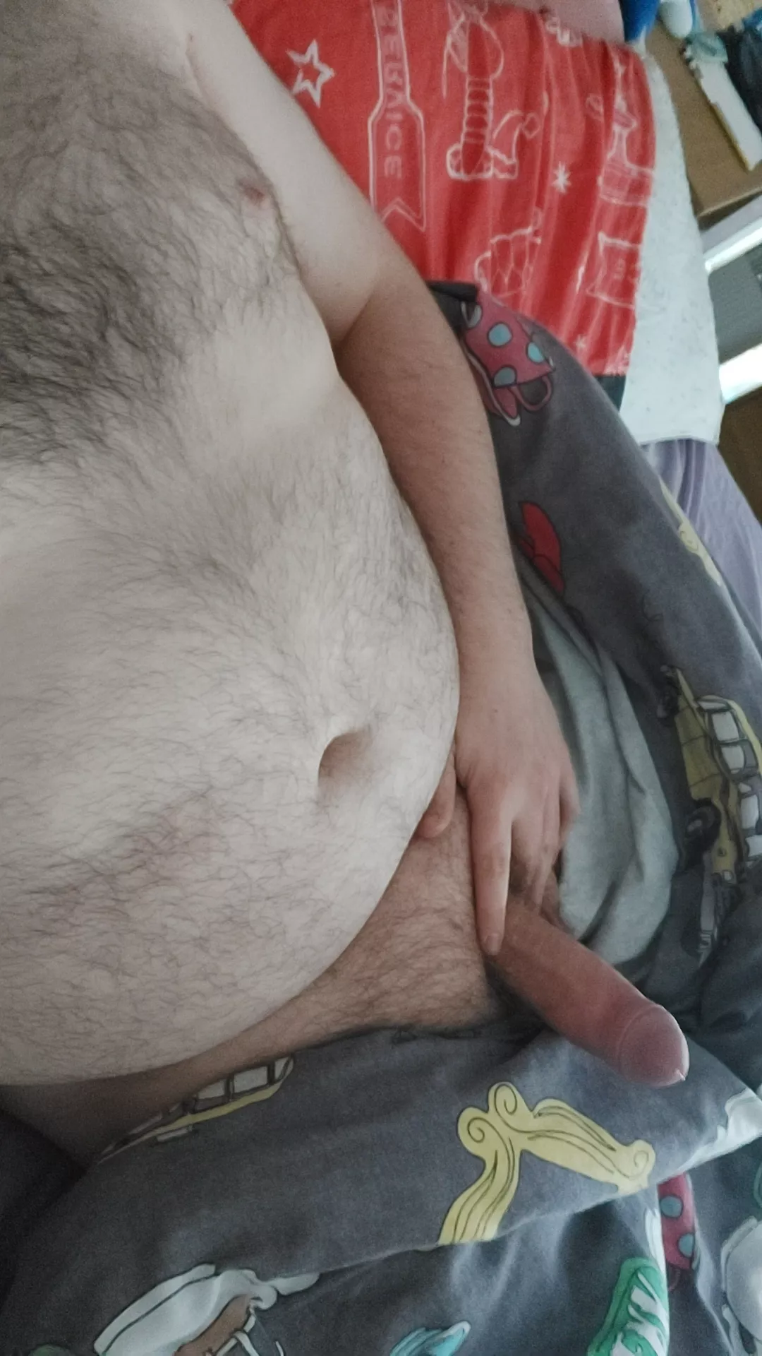 who wants to join me in bed? 😜