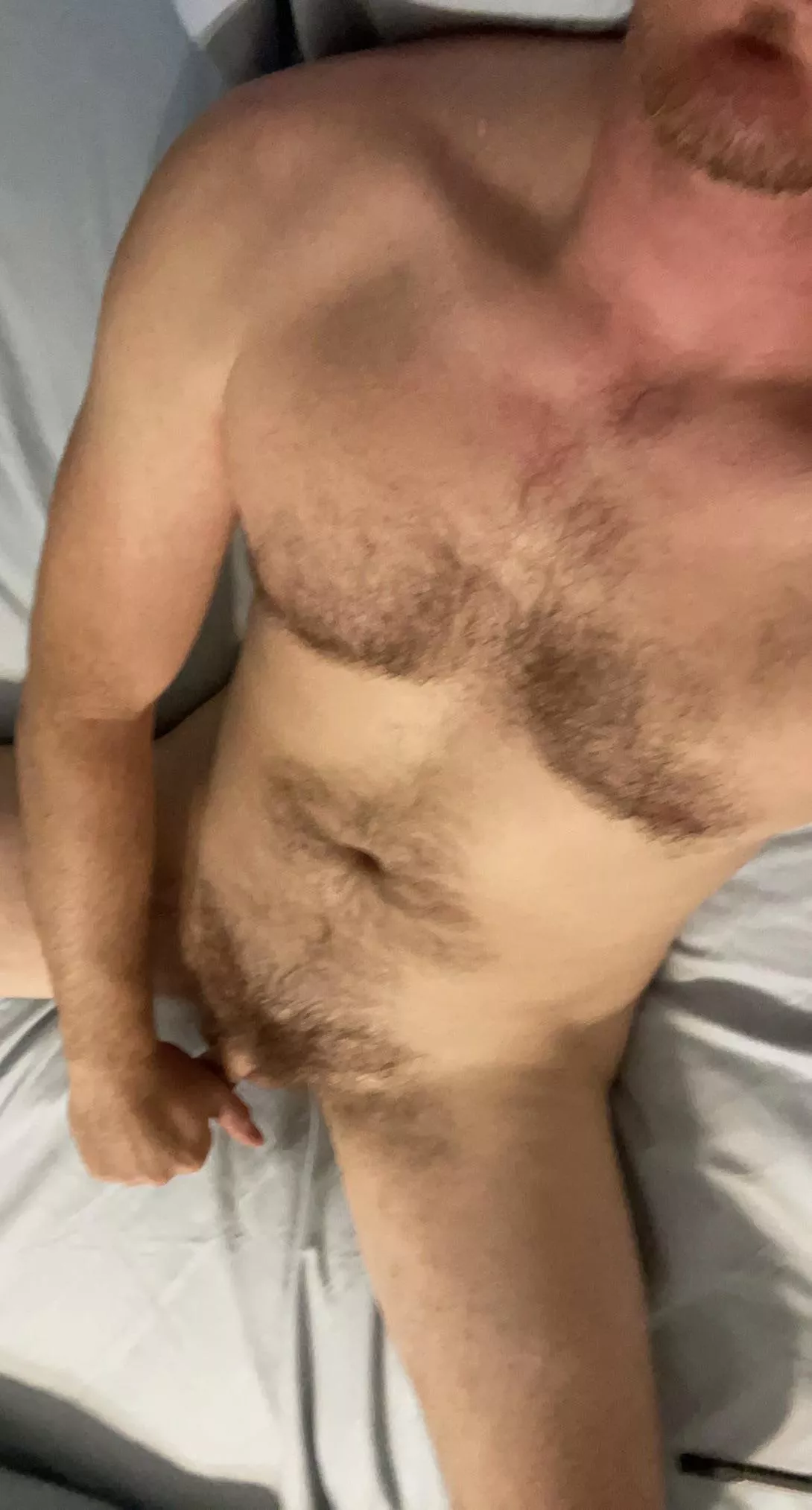 Wife’s asleep. Time to get him out 💪🏻