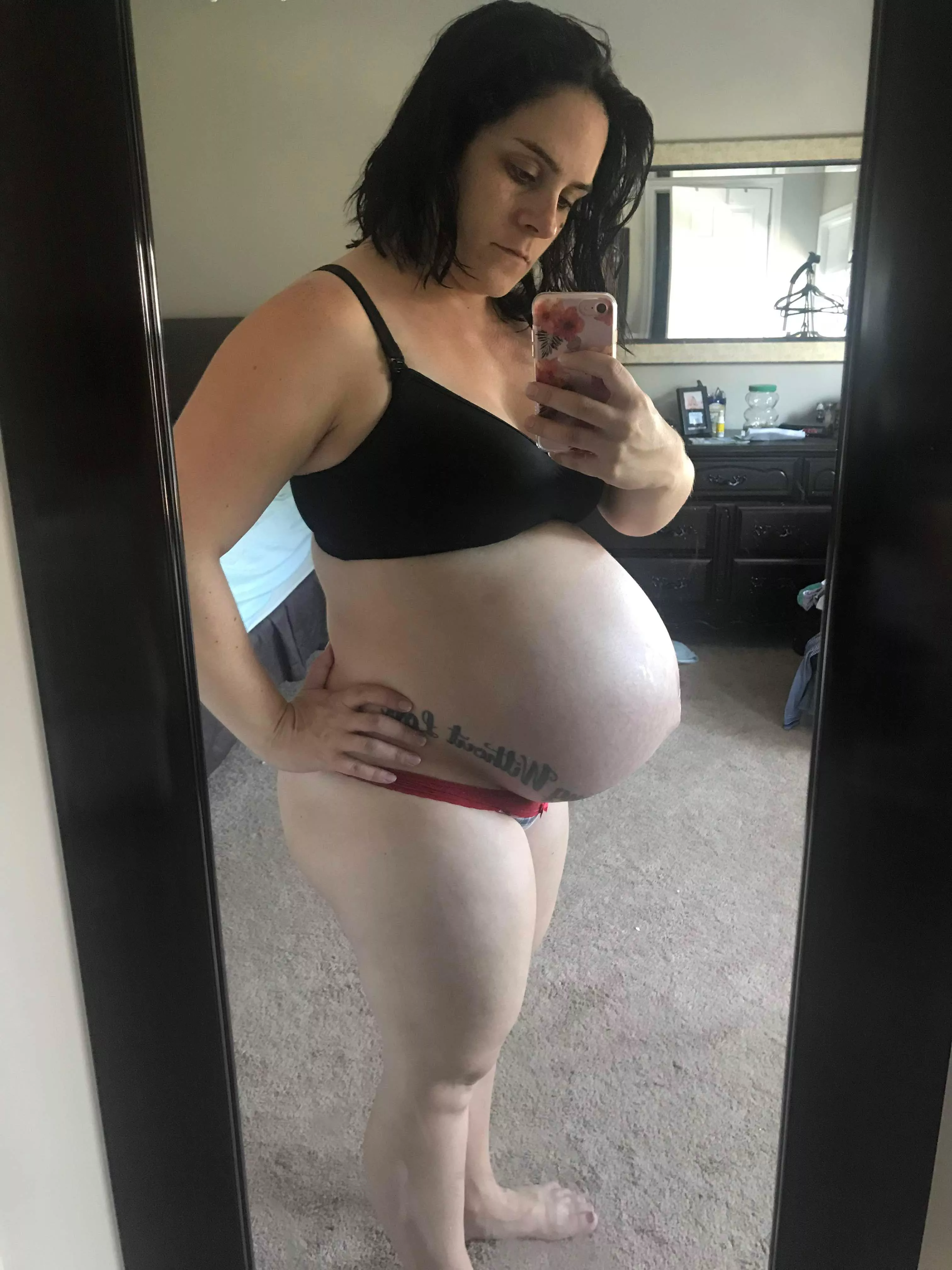 Wife’s best friend, she’s so damn sexy 💦💦