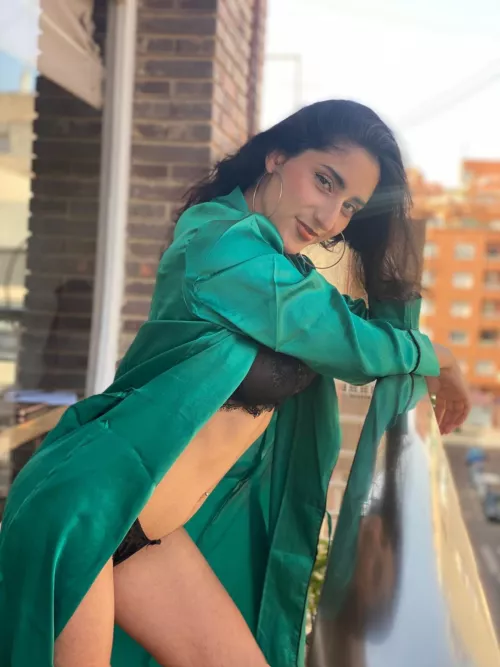 Would you cum inside me or make me swallow