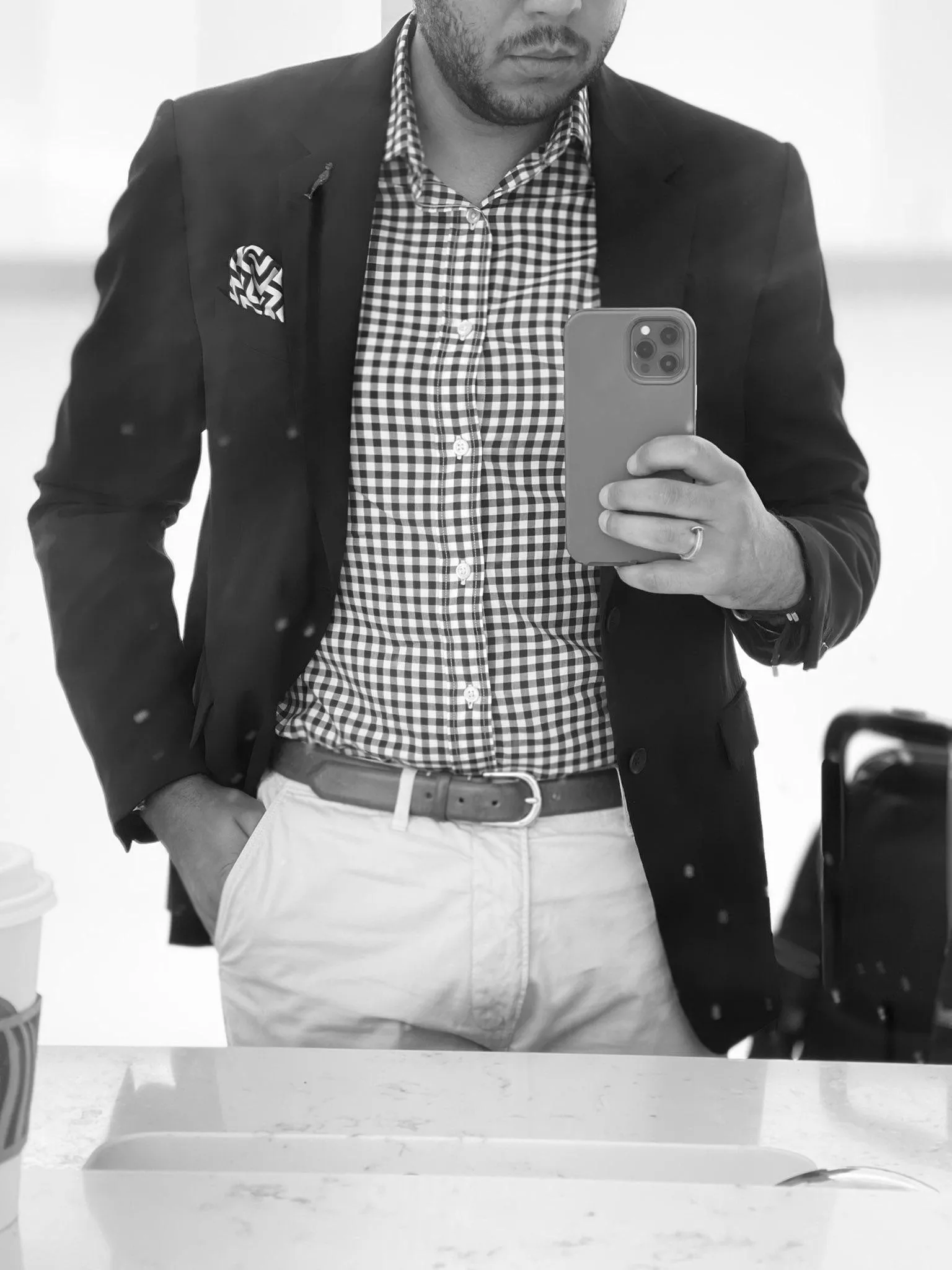 34M married and experienced bull in Philly / Philadelphia on business