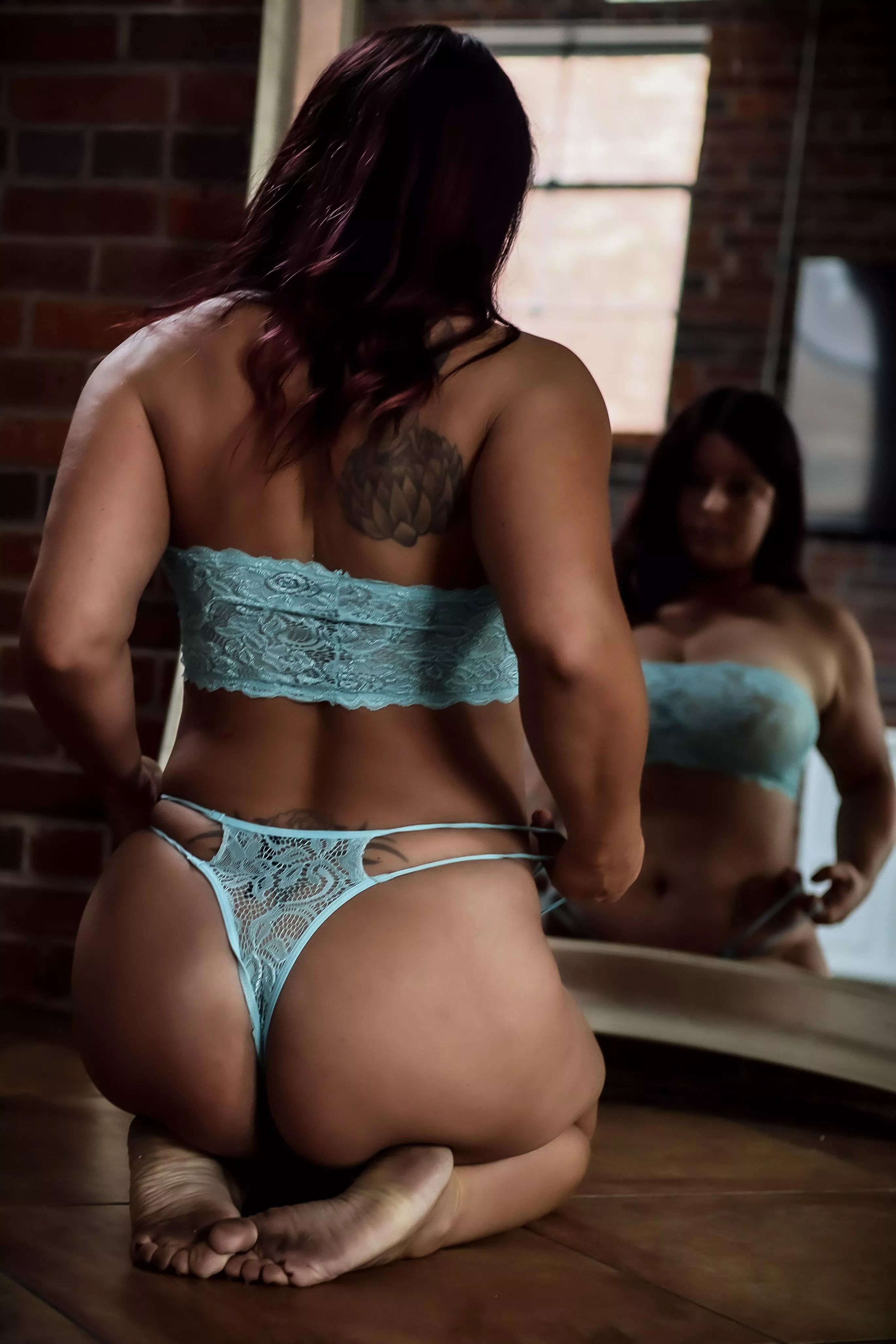 42 (F) Mirror, Mirror on the wall who is the sexiest MILF of them all!