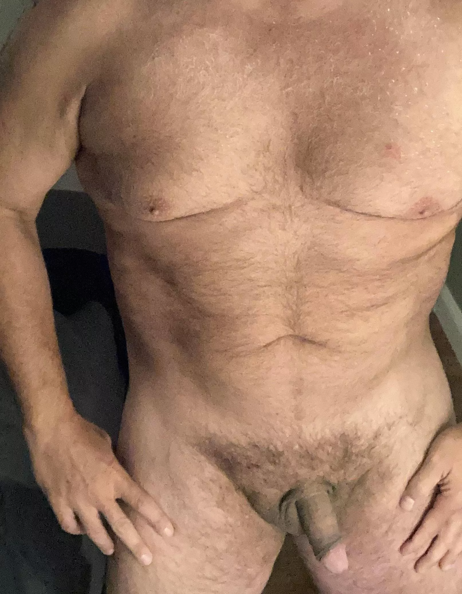 51 yo bear that loves the touch of a man