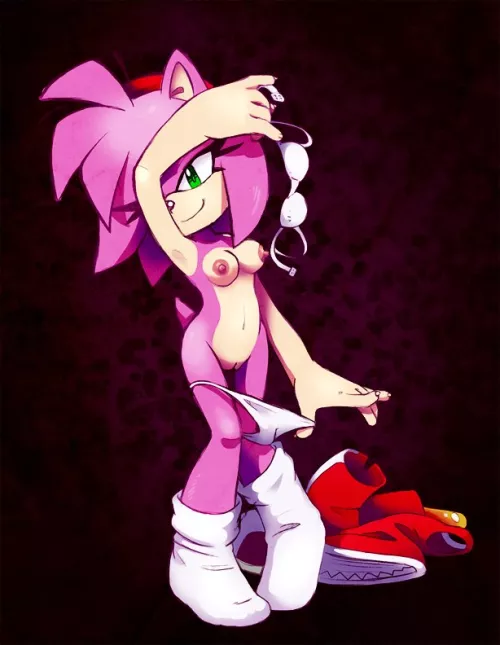 amy stripping (silverfesh)