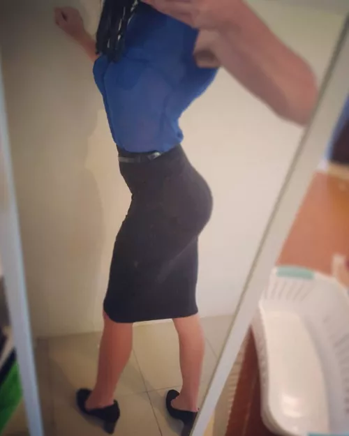 Anyone need a sissy secretary?