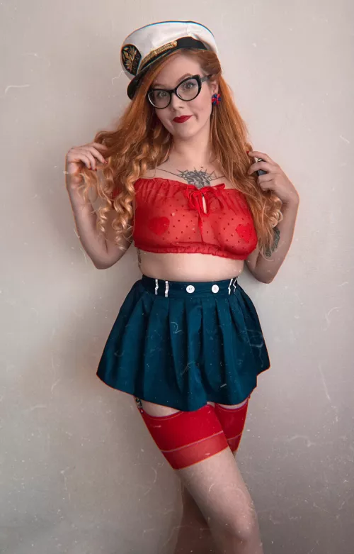 Are you ready for a sail with me? 🚢🦊